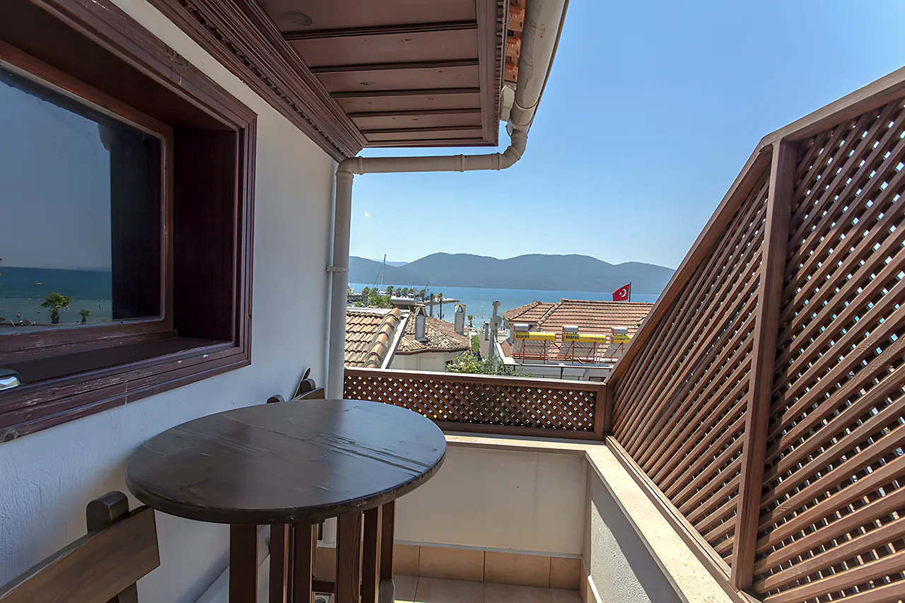 Manzaralı balkon