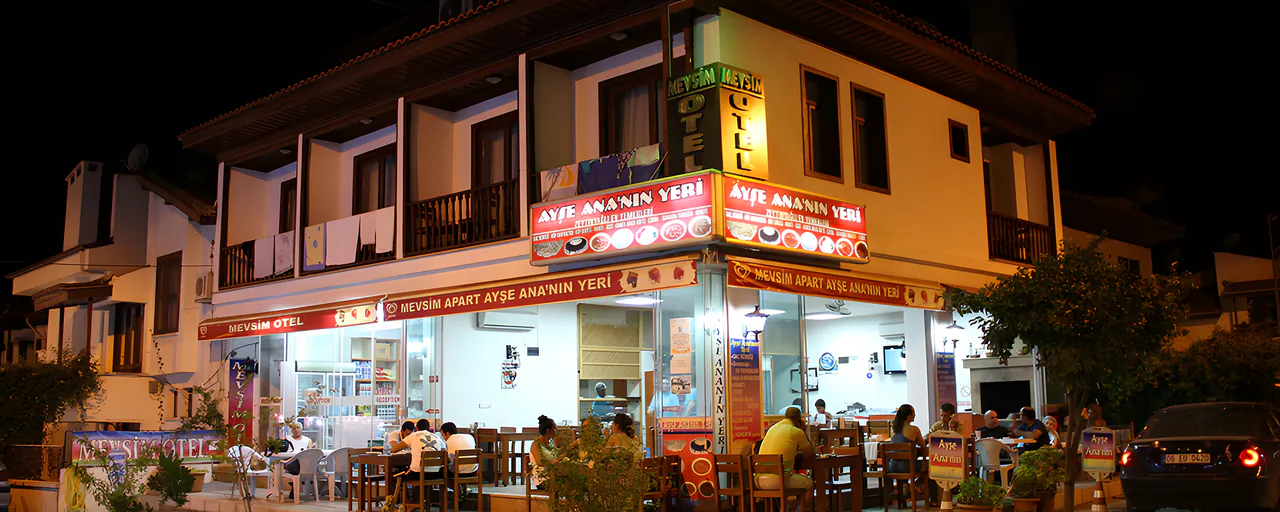 Mevsim Otel geceleri